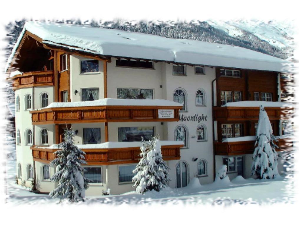 Hotel Moonlight Saas-Grund Exterior foto